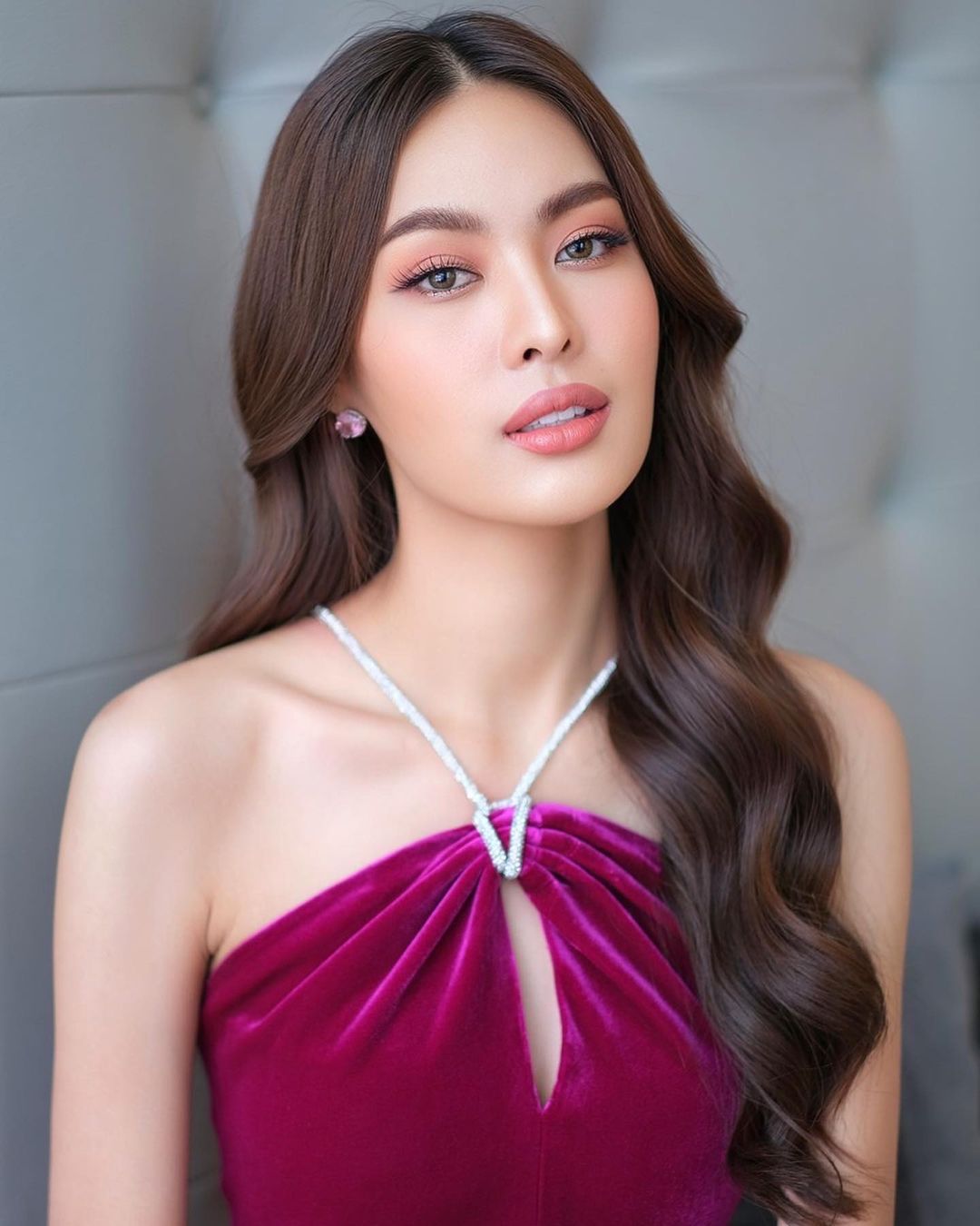 เปิดประวัติ "โบว์ สุภาภรณ์" ผู้คว้ามงกุฎ Miss Thailand International 2023