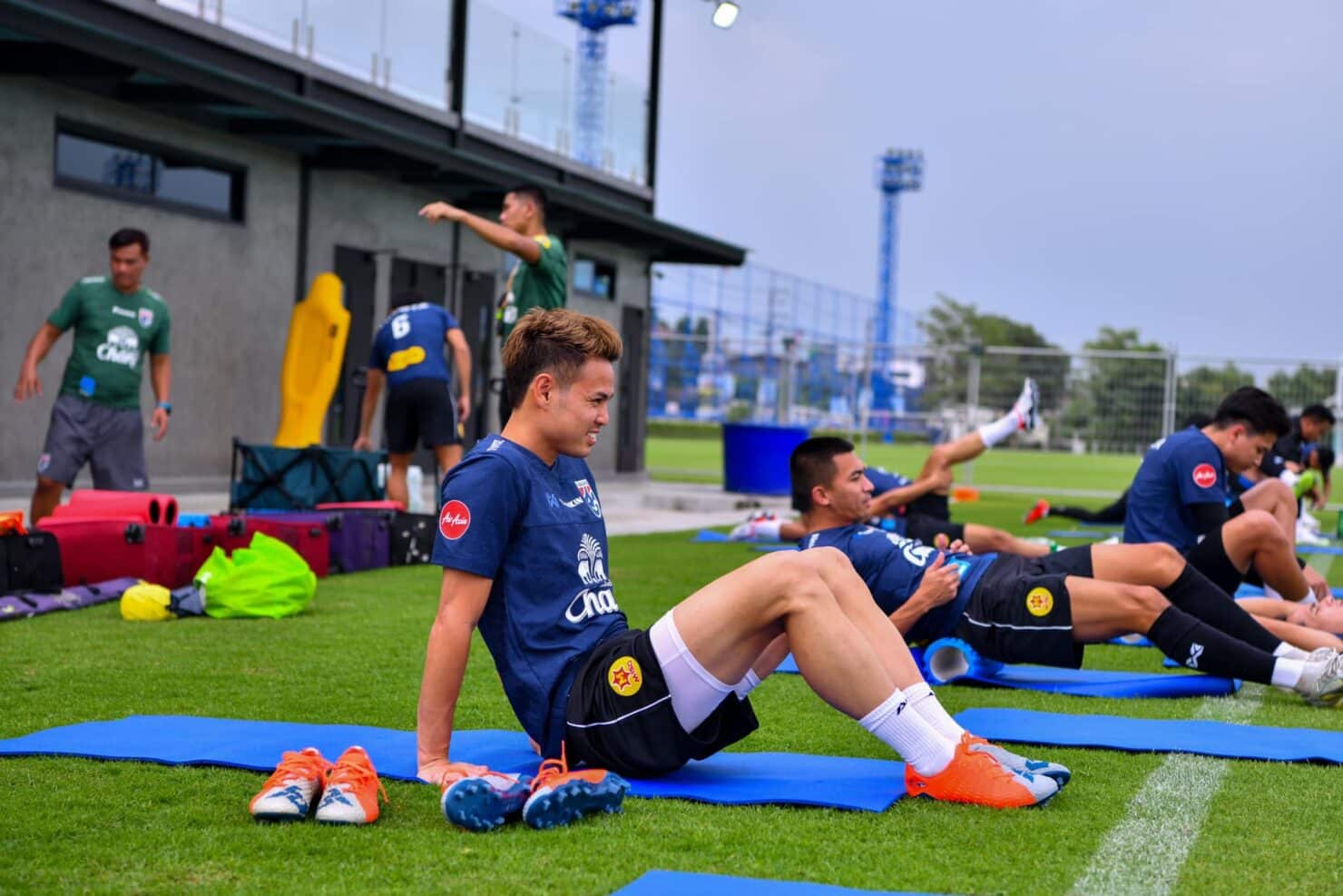 ทีมชาติไทยชุดใหญ่