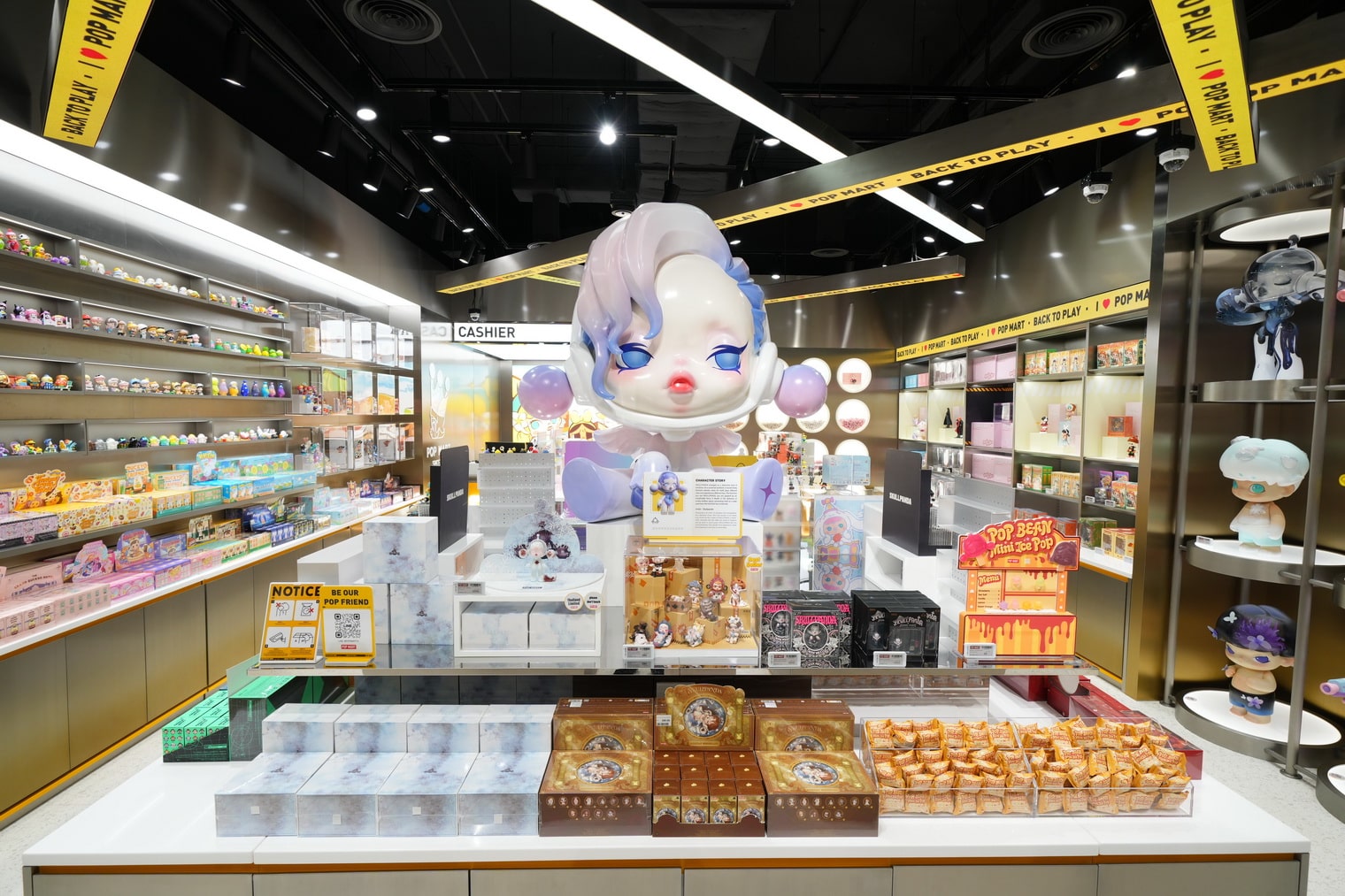 Pop Mart สาขาแรกในไทย