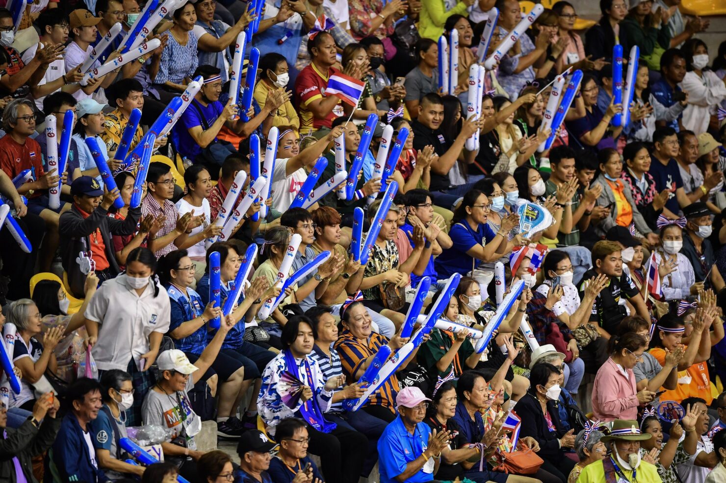 กองเชียร์วอลเลย์บอลหญิงทีมชาติไทย