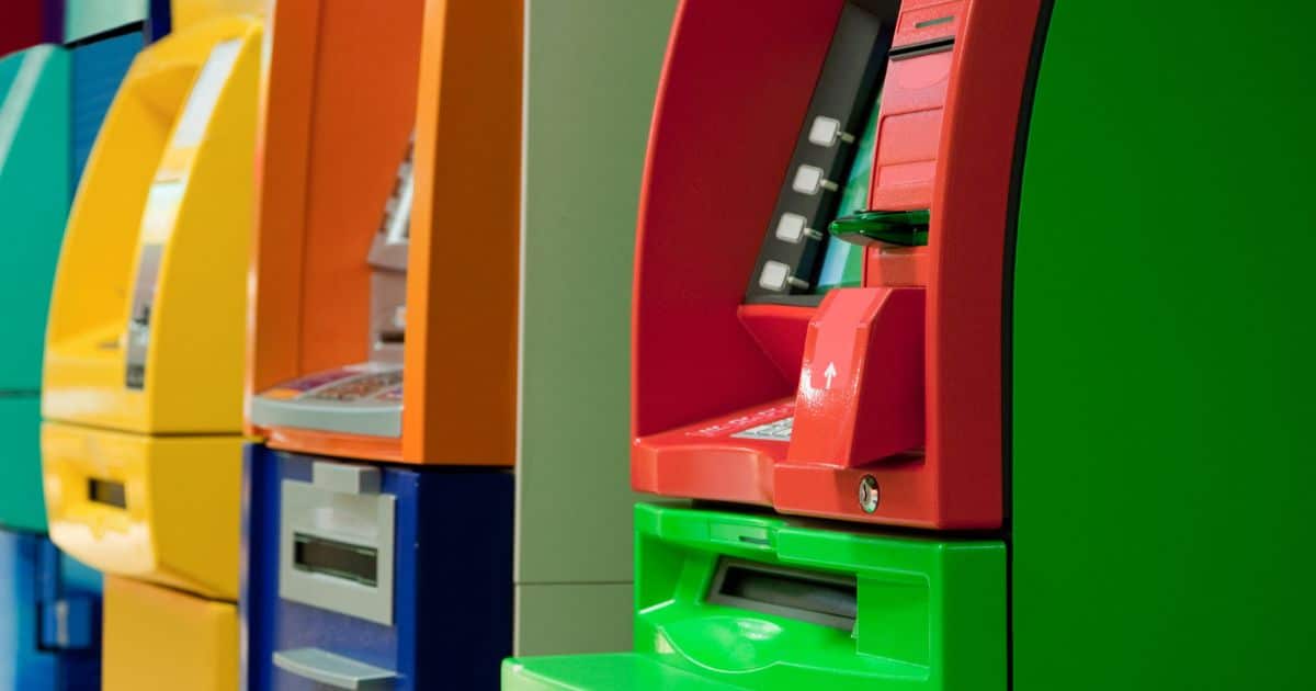 ข้อดีของการถอนเงินไม่ใช้บัตร