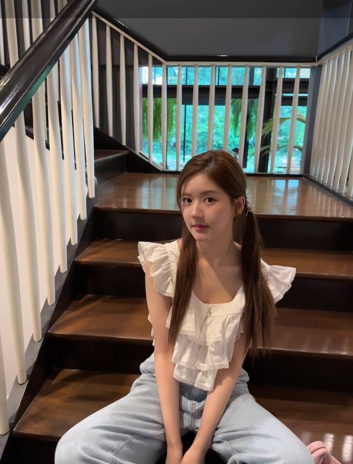 จ้าวลู่ซือ มาไทย