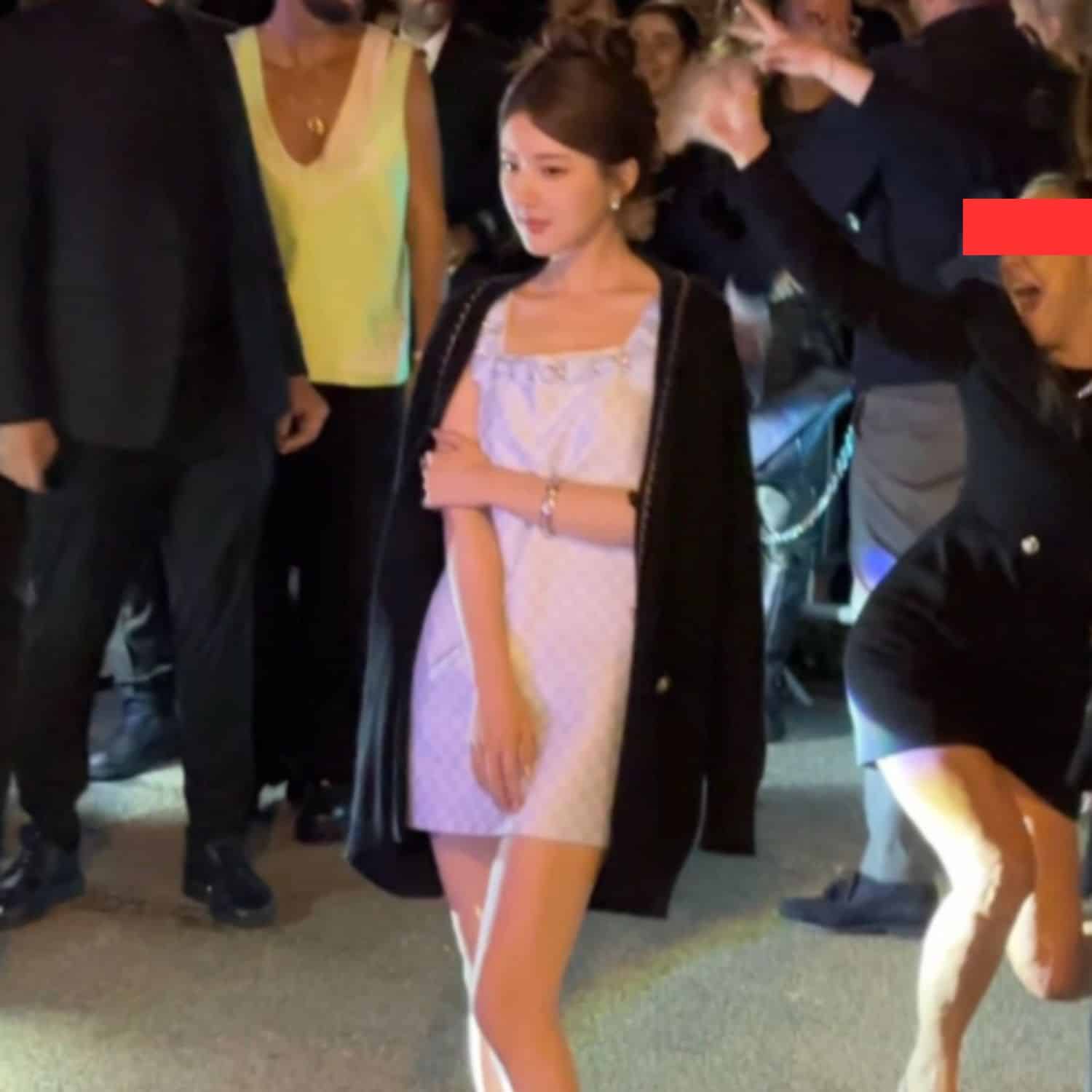 จ้าวลู่ซือ โดนล้อเลียน