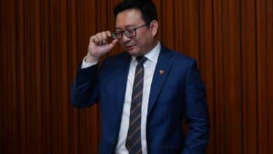 ชัยธวัช หัวหน้าพรรคก้าวไกล