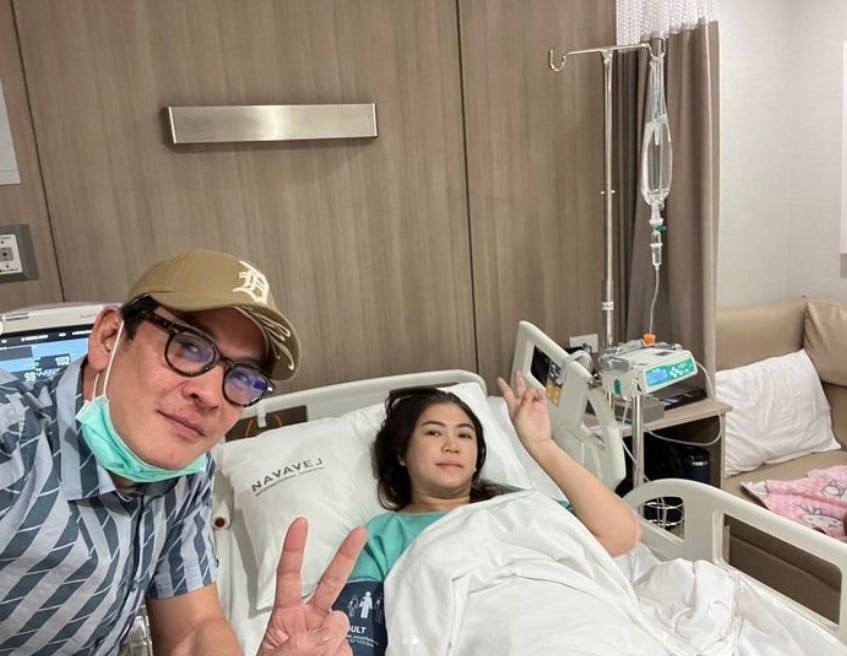ชาคริต ภรรยา เข้าโรงพยาบาล