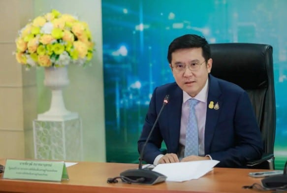 ดีอีเอส ไม่ปิดเฟสบุ๊กแล้ว