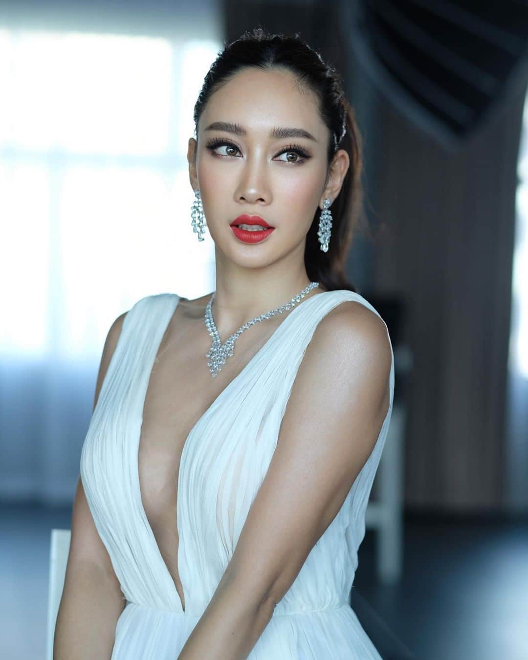 น้ำเพชร คอนโด 24 ล้าน