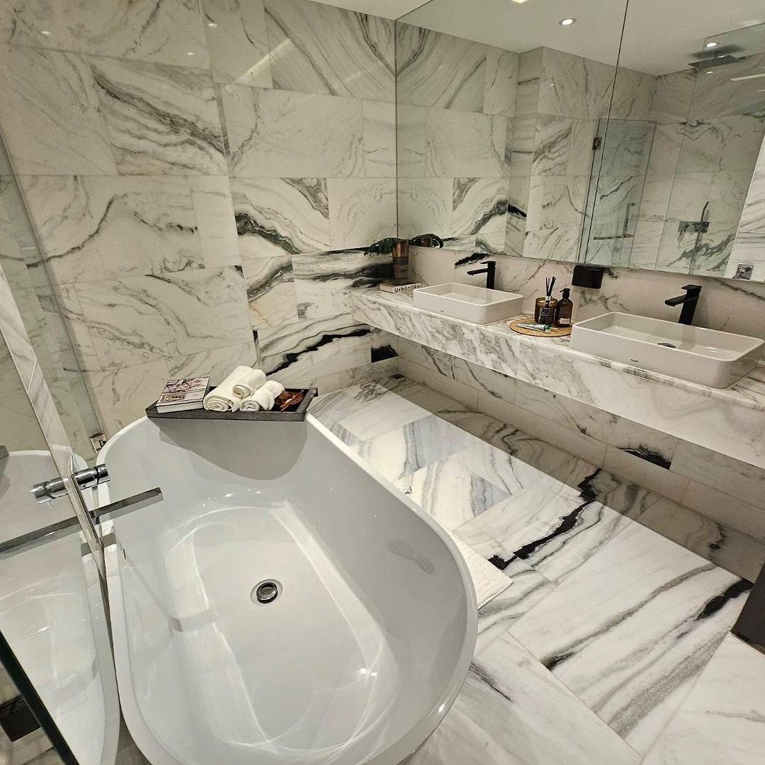 น้ำเพชร คอนโด 24 ล้าน