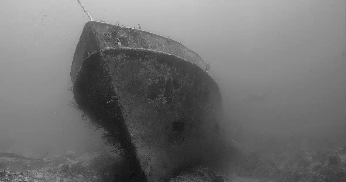 ฝันเห็นเรือพัง แต่ไม่เป็นไร