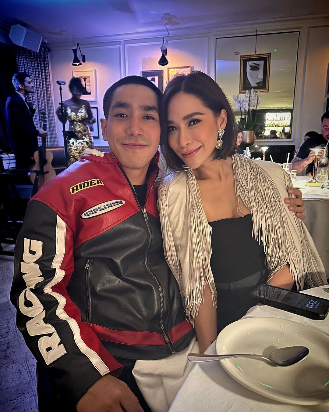 พลอย เฌอมาลย์ ตัดพ้อ