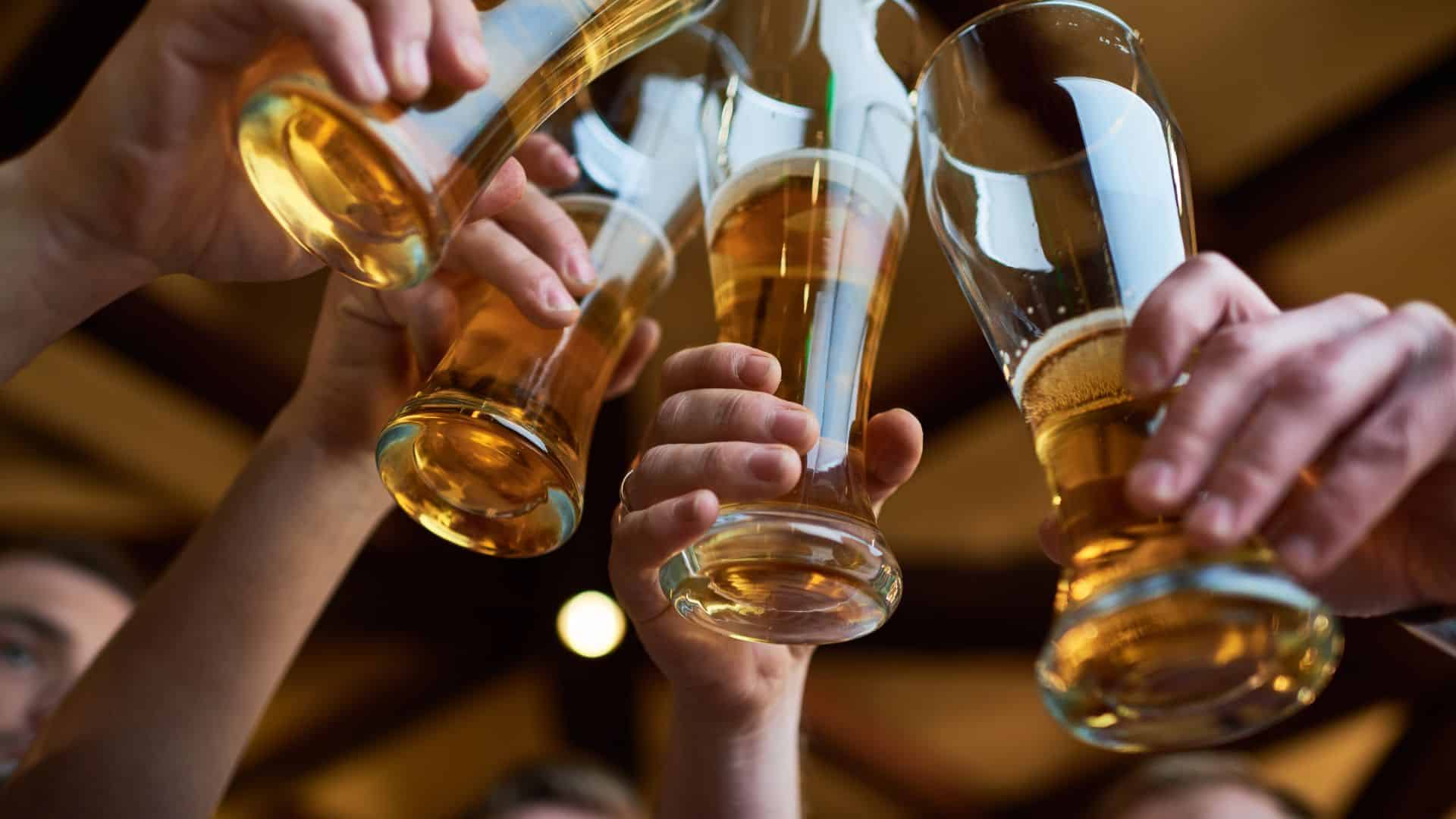 รายได้ เด็กเชียร์เบียร์