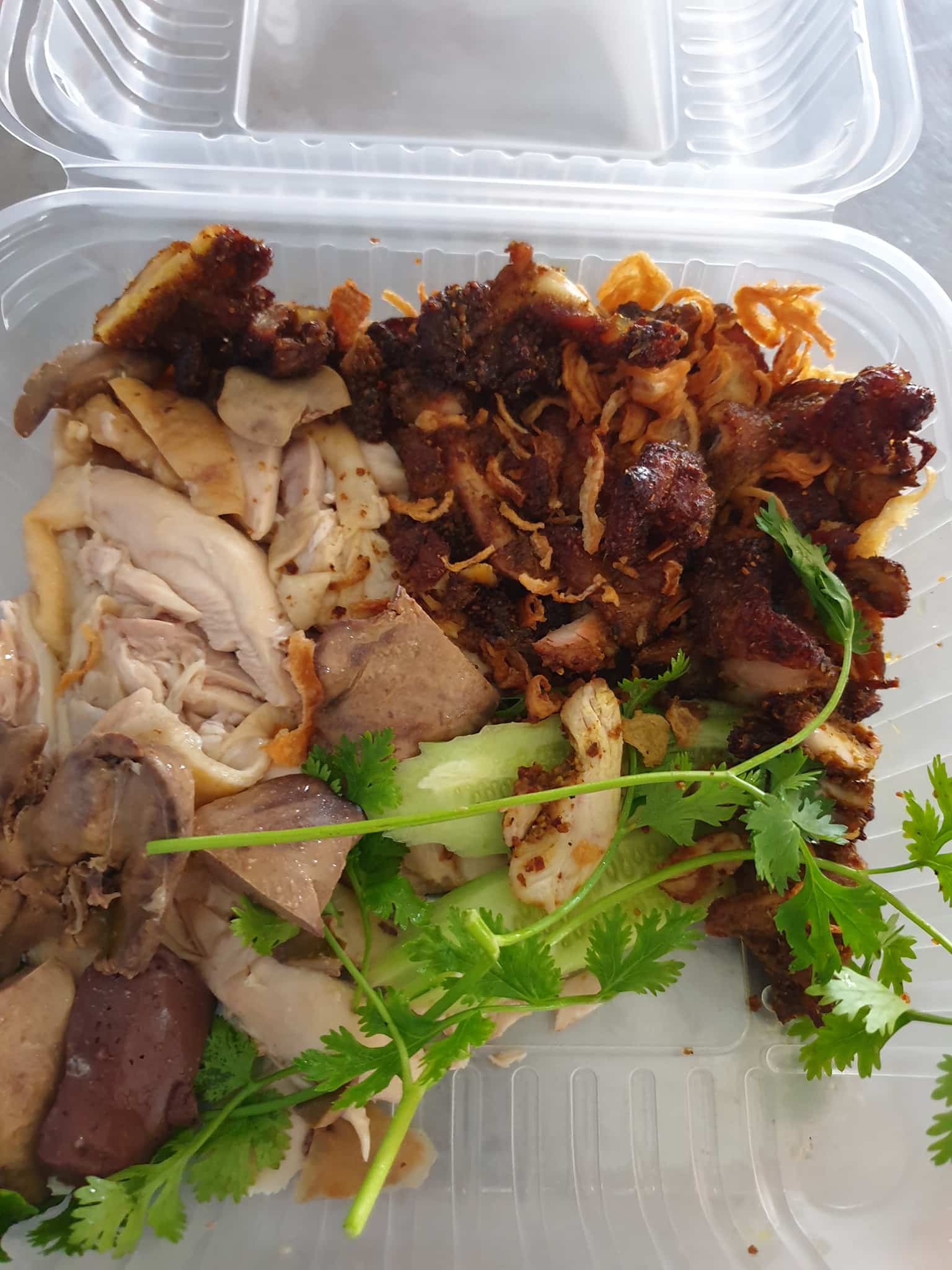 สาวสั่งข้าวมันไก่