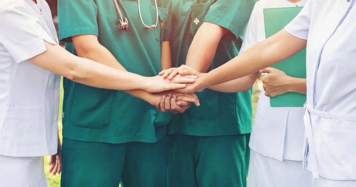 เงินเดือนพยาบาล 2566