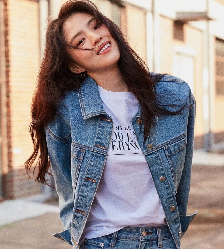 ฮันโซฮี เจาะปาก-แก้ม