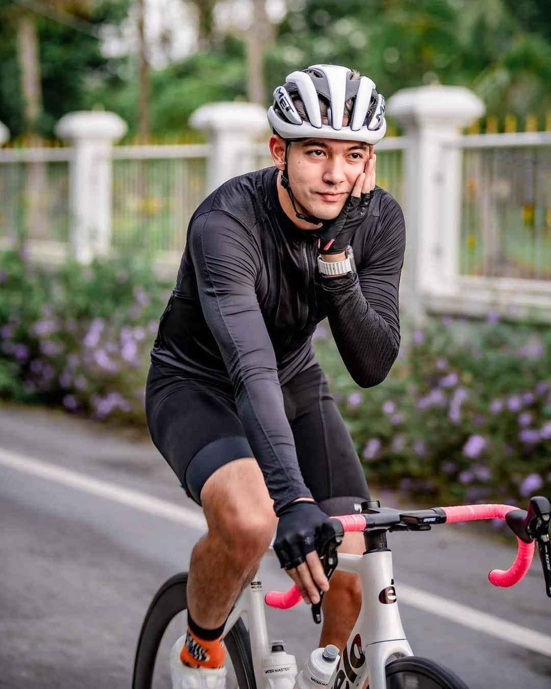 เข้ม หัสวีร์ โดนจับน้องชาย