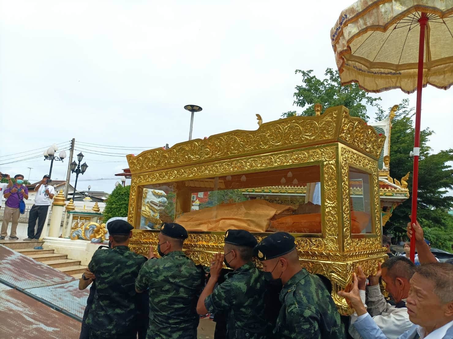 เลขมงคล หลวงปูแขก 1 10 66