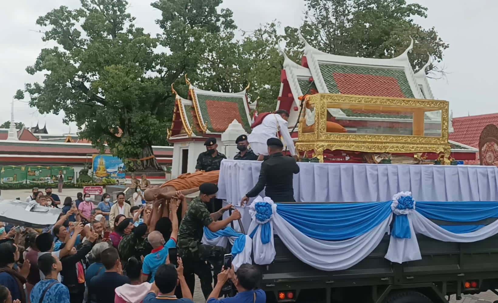 เลขมงคล หลวงปูแขก 1 10 66