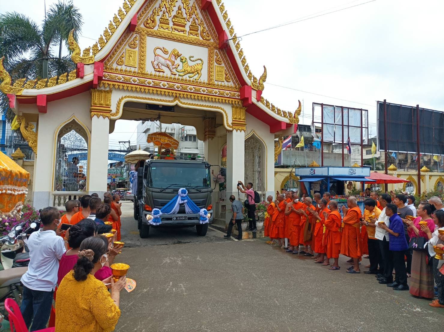 เลขมงคล หลวงปูแขก 1 10 66
