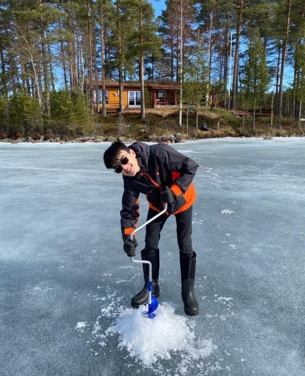 เฮนรี่ น้องชาย ญาญ่า
