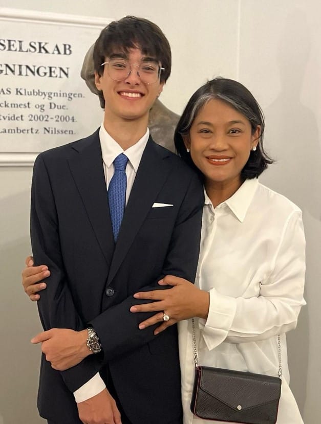 เฮนรี่ น้องชาย ญาญ่า