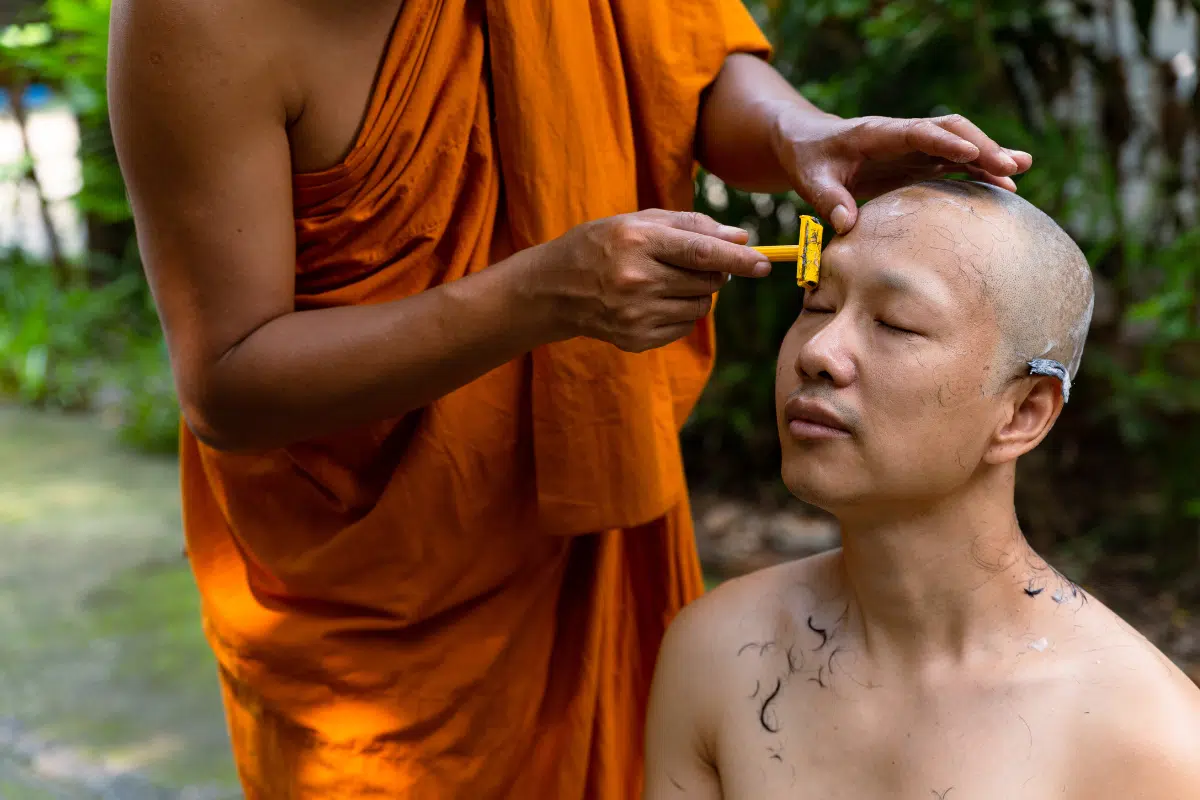 ฝันว่าไปงานบวช เปิดคำทำนายฝันมงคล พร้อมตีเลขเด็ด