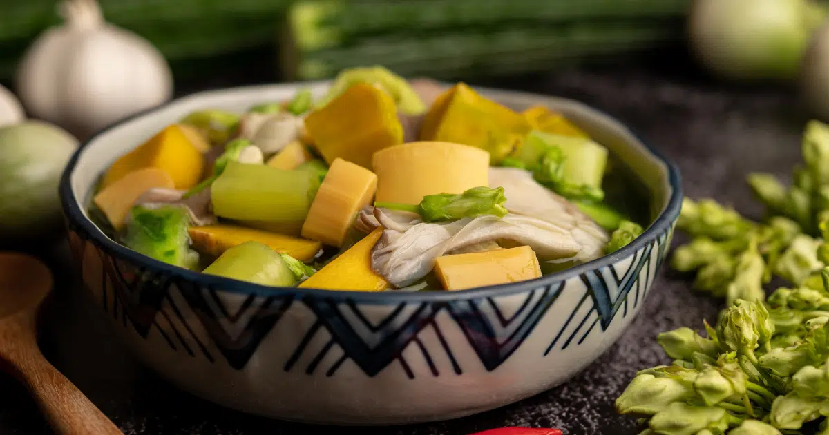 10 วัน 10 เมนู อาหารเย็นกินแล้วไม่อ้วน อิ่มท้องแถมแคลอรี่ต่ำ ถูกใจสายรักสุขภาพ