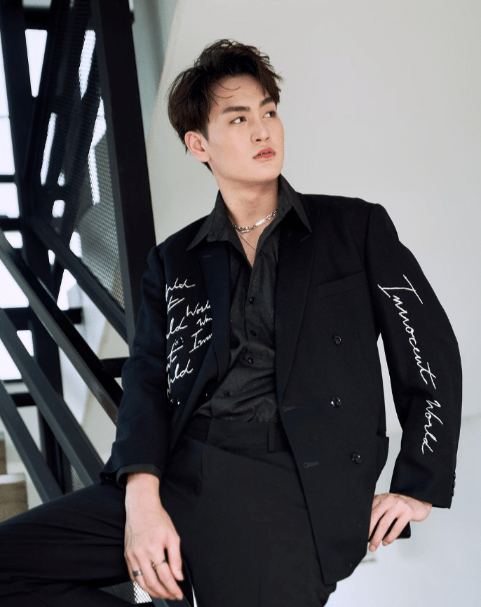 ทอยทอยติดคุก