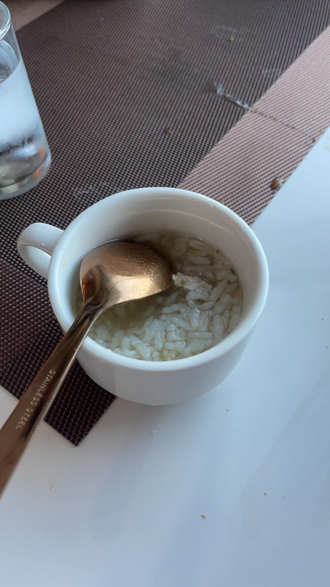 ข้าวต้ม หมูไม่สุก