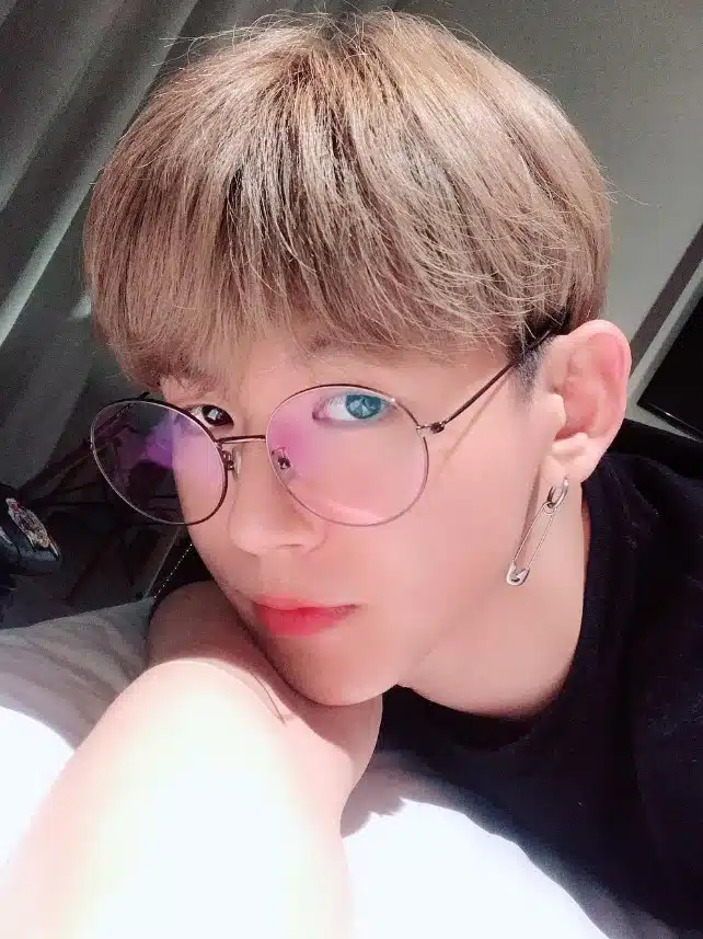 คยองเท XIS ไอจี