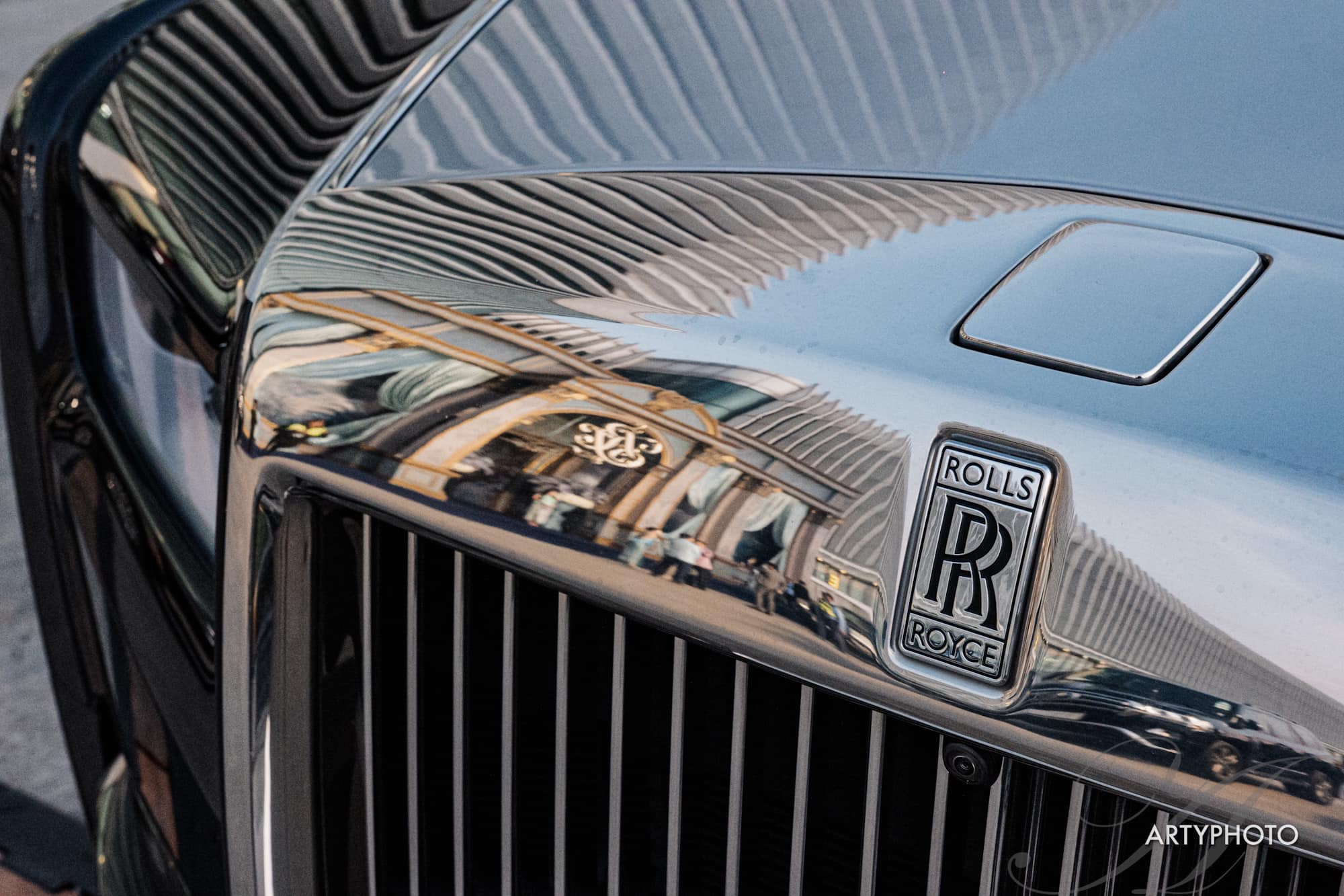 งานแต่งเศรษฐีกัมพูชา สวนดอกไม้