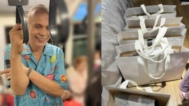 ชาดา ไทยเศรษฐ ขึ้นรถไฟฟ้า