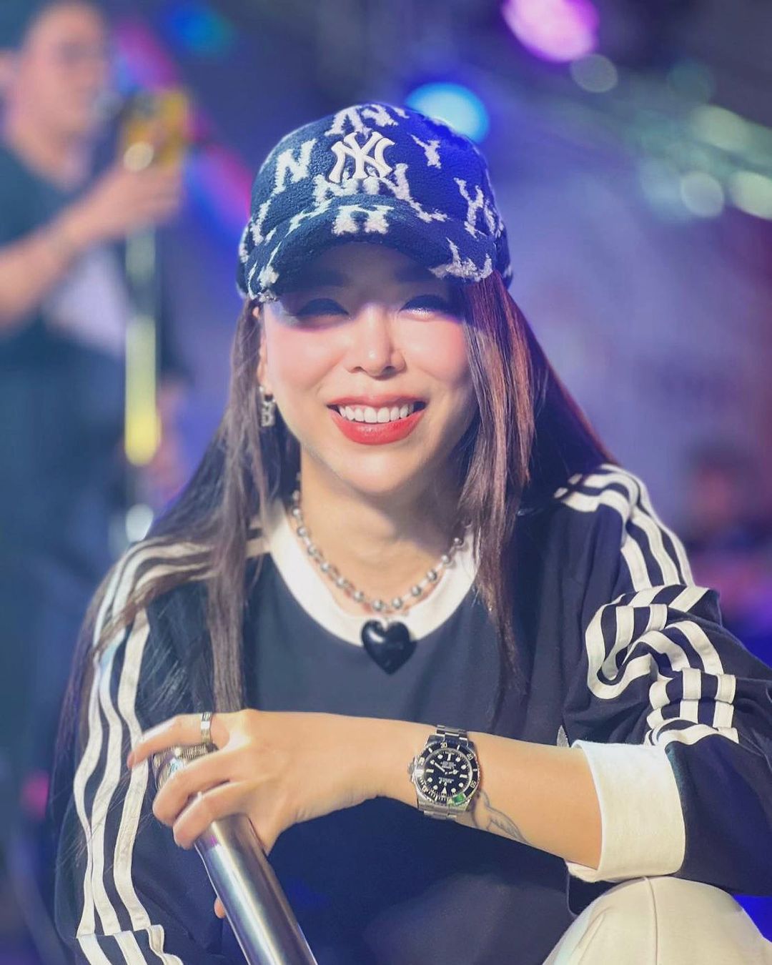 ซานิ คอลเอ้าท์เหตุการณ์ยิงกราด