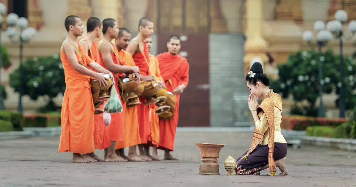 เงินเดือนพระสงฆ์ &quot;อัตรานิตยภัต&quot; ไขข้อสงสัยเหตุใดพระได้รับเงินเดือน