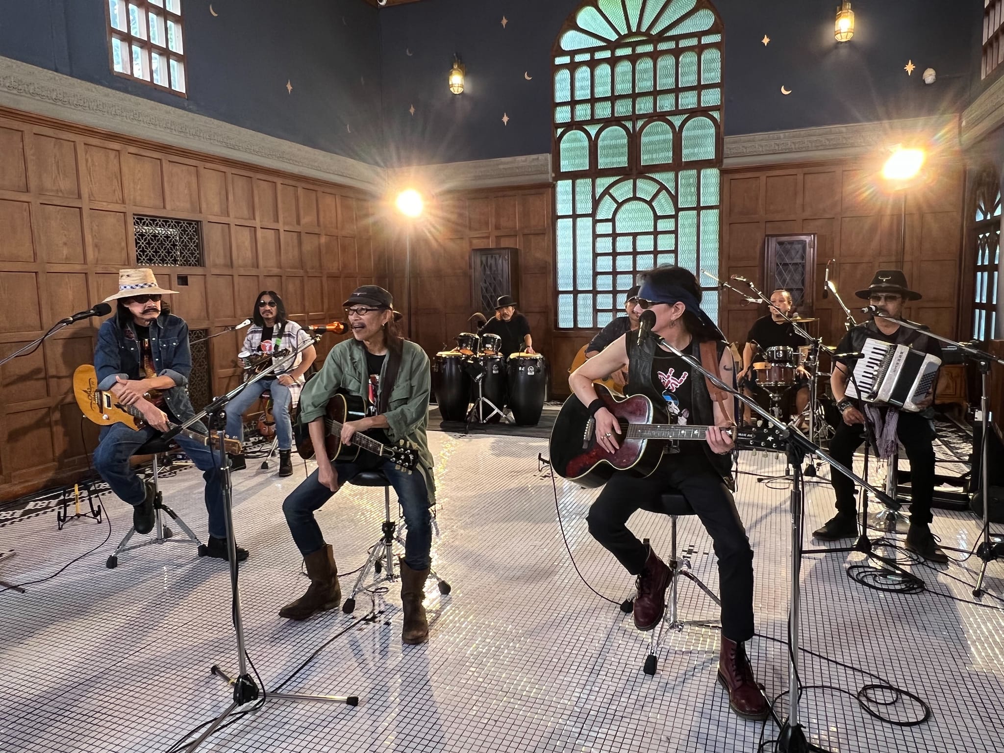 ประวัติวงคาราบาว