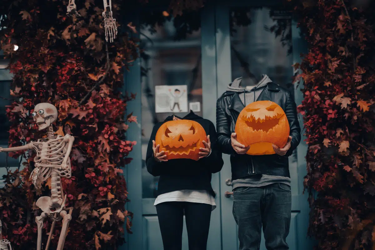 ฝันเห็นคนหัวขาดหลายคน