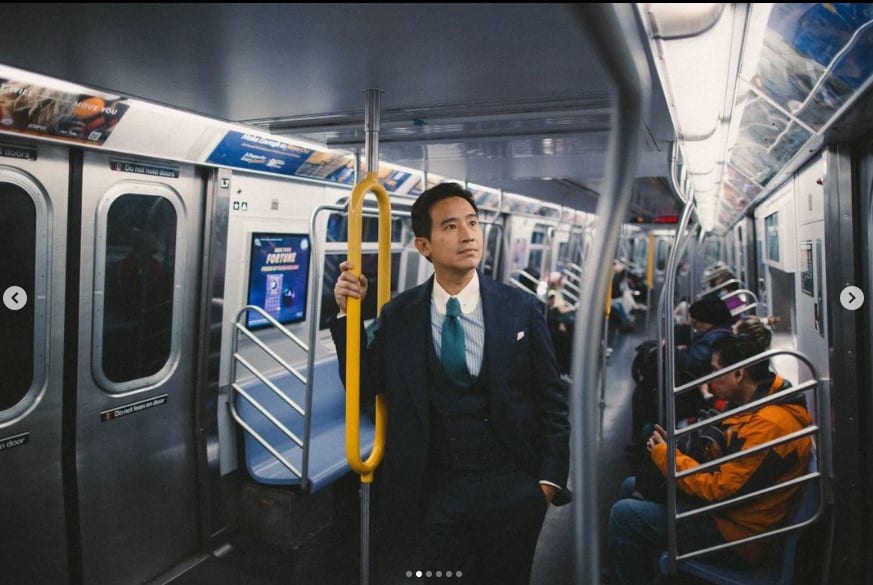 พิธา นิวยอร์ก แอฟ ทักษอร โพสต์แอปเปิ้ล