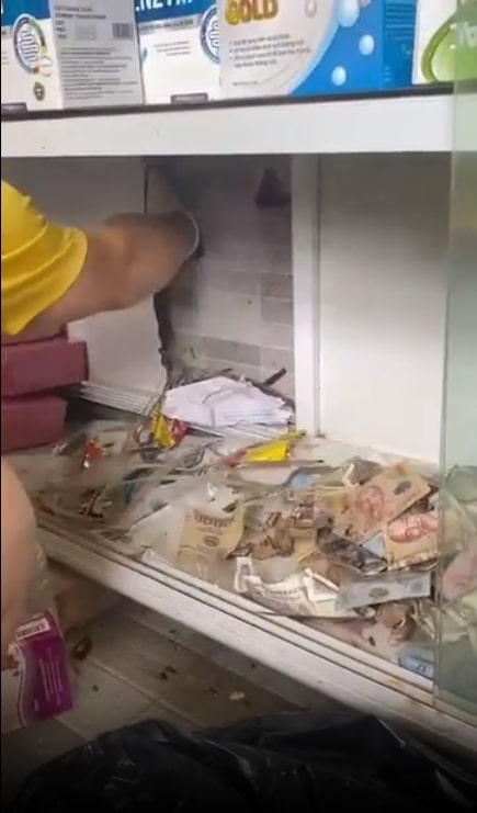 ล้วงไปหยิบได้เงินเต็มมือ