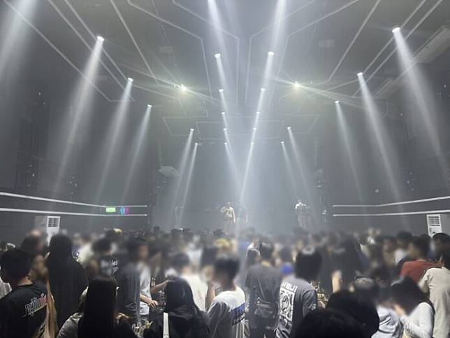 สั่งเด้ง 4 สภ.ภูคต