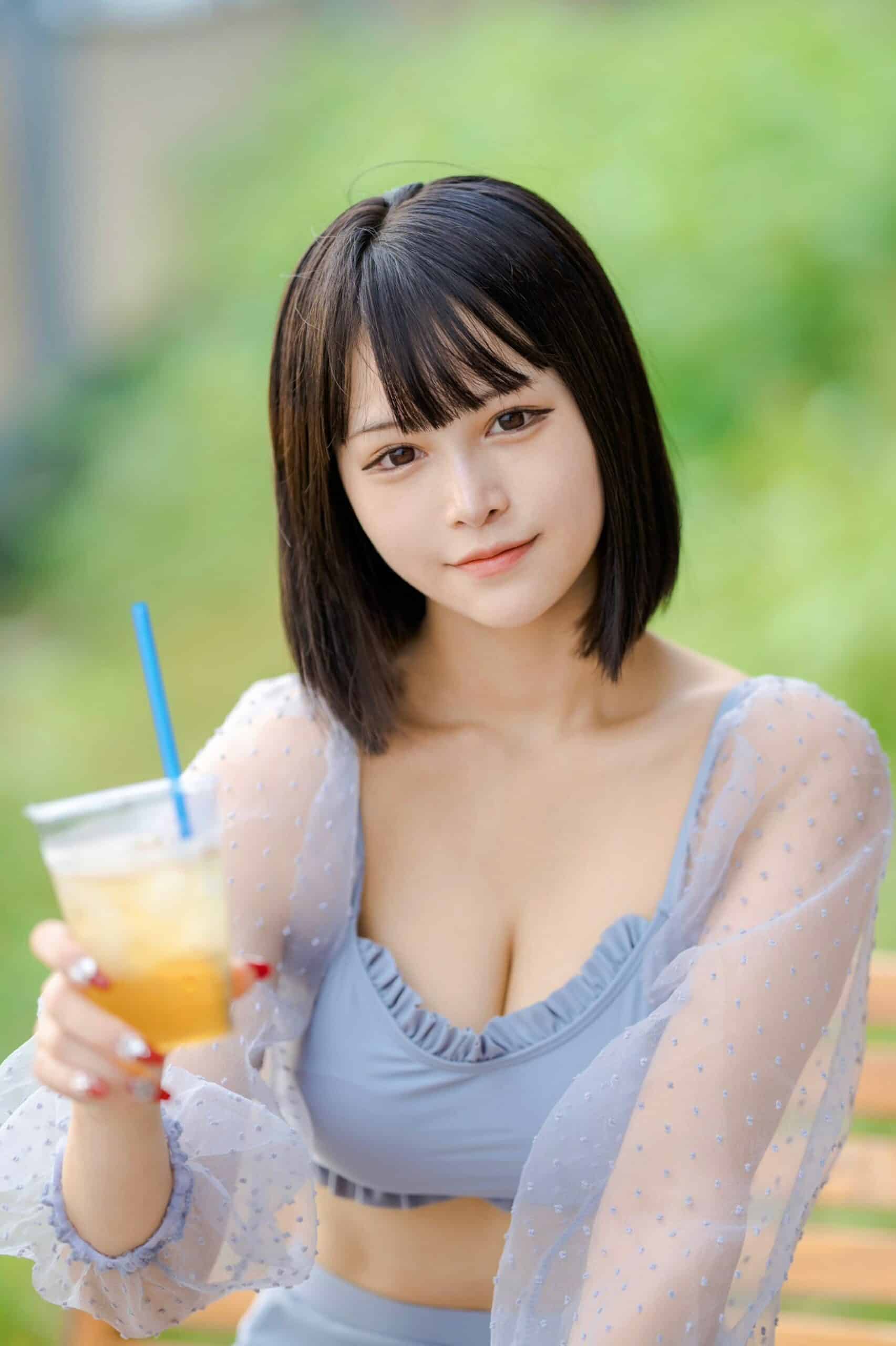 ฮินาตะ อาโออิ เล่นหนังผู้ใหญ่