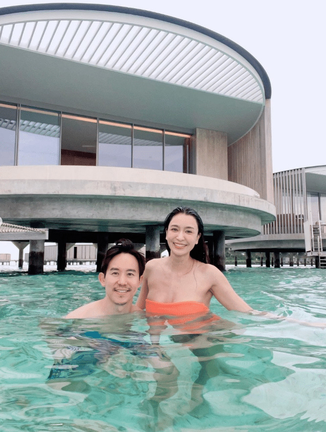 เบนซ์ แก๊ป หวานกลางมัลดีฟส์