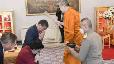 เศรษฐา ทำบุญ