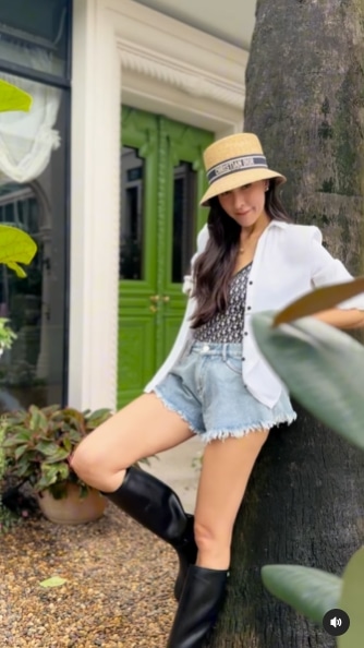 สาวริต้า แฟชั่นทำสวน