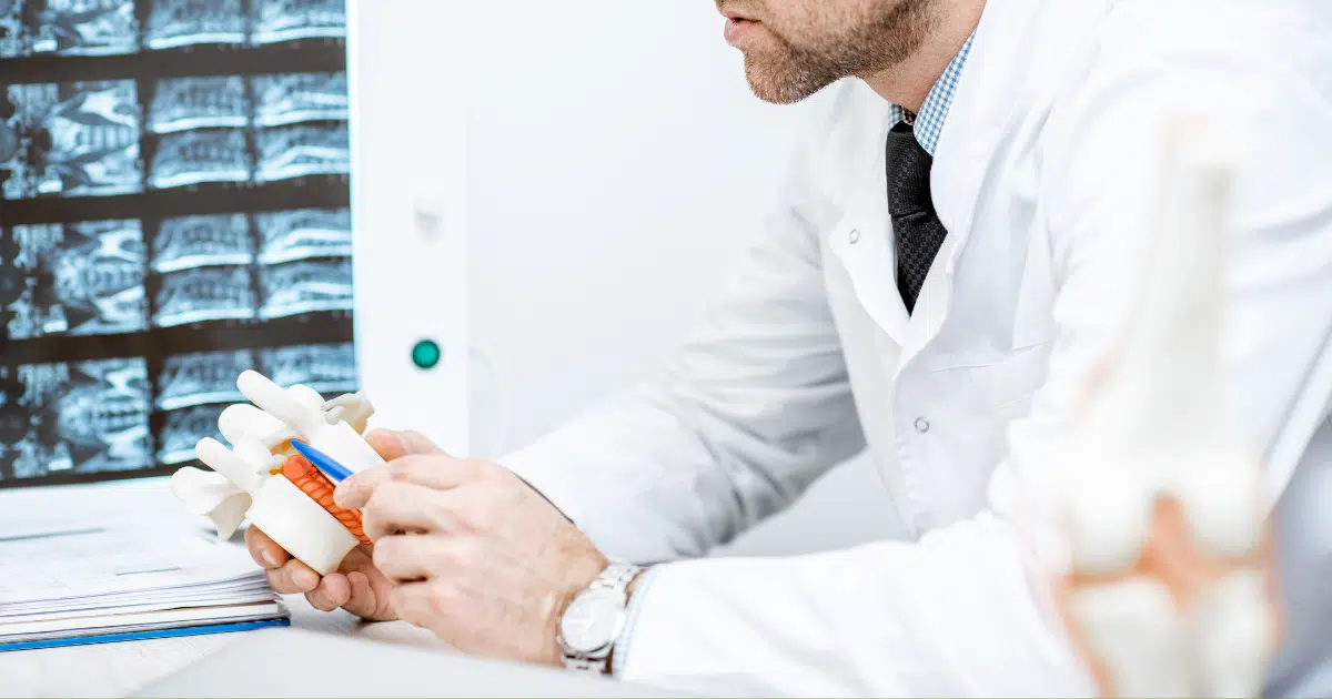 ไขข้อสงสัย "ผู้ชายไม่ใส่กางเกงในจะเป็นไรไหม" เสี่ยงเป็นไส้เลื่อนจริงหรือไม่ ข้อดีคืออะไร?