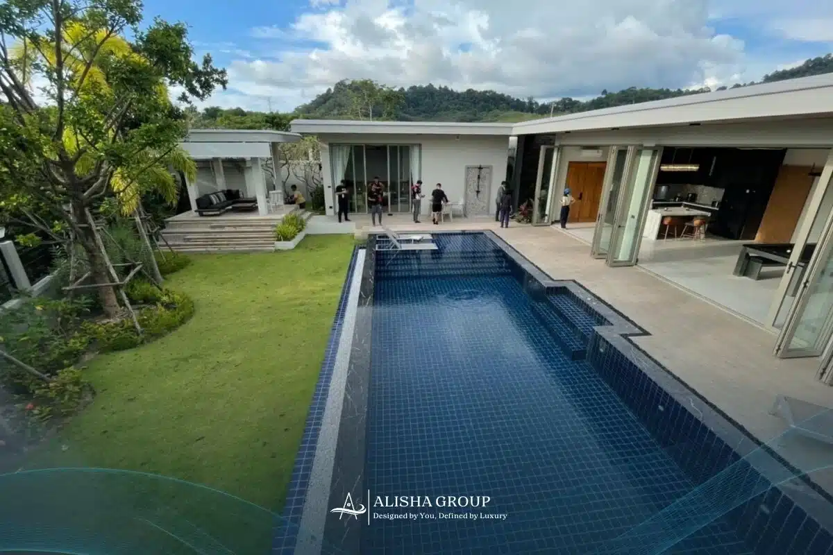 Alisha Pool Villas pool