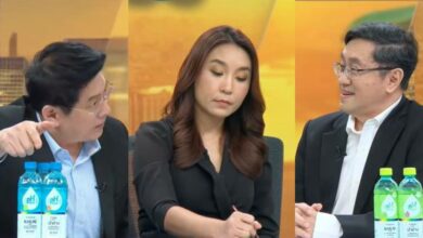 กรรมกรข่าวคุยนอกจอ