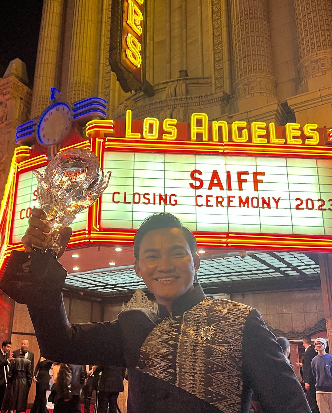 จา พนม รับรางวัล Outstanding Asian Artist 2023
