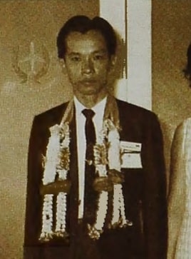 นายอนันต์ ฉายแสง พ่อจาตุรนต์