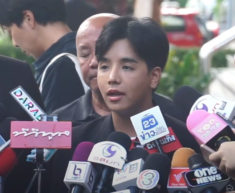 น้องชายใบเตย