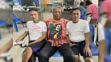 เทพไท เสนพงศ์