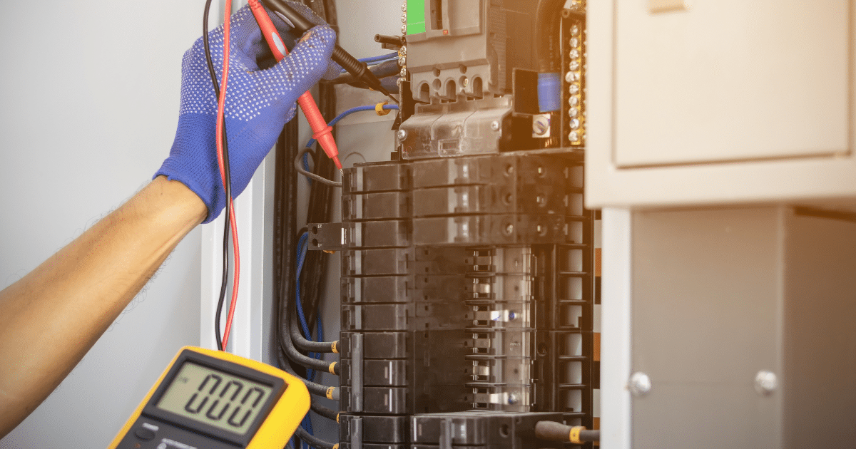 สาขาอาชีพช่างไฟฟ้า อิเล็กทรอนิกส์และคอมพิวเตอร์